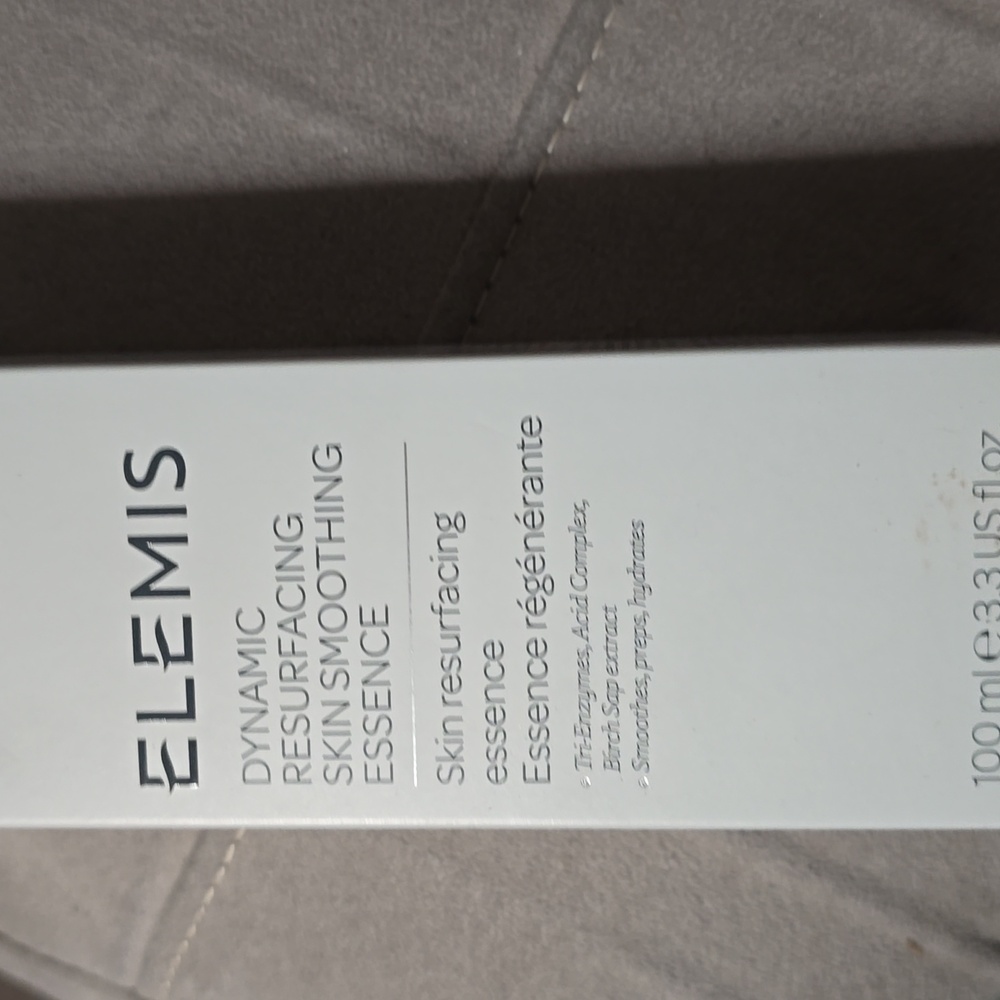 Elemis Dynamic Resurfacing Skin Smoothing Essence